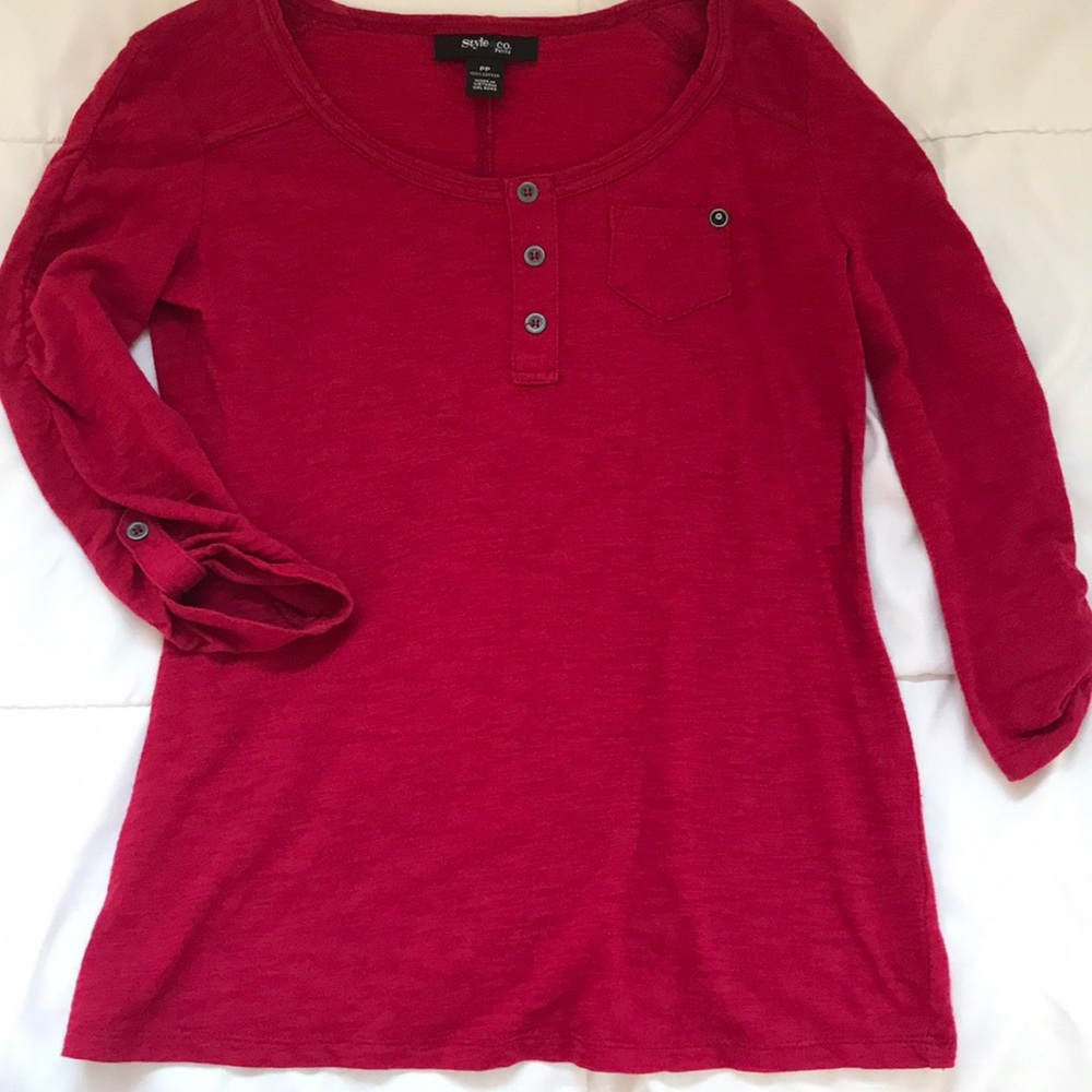 Style & Co raspberry 3/4 top